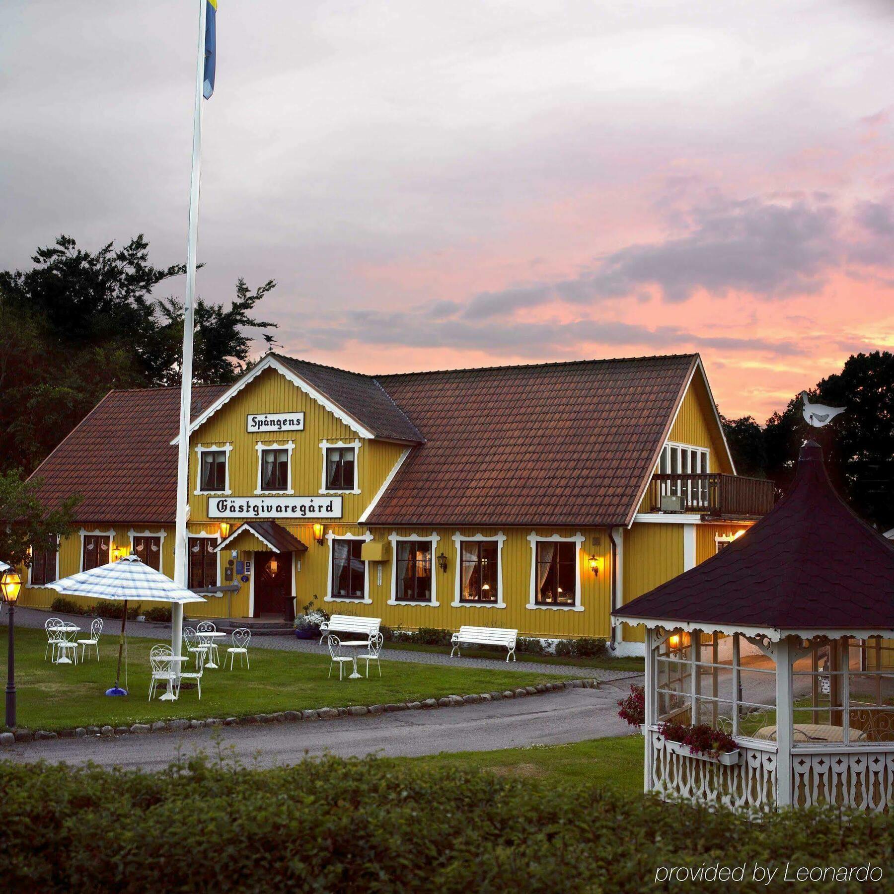 Spangens Gastgivaregard Inn Ljungbyhed 外观 照片